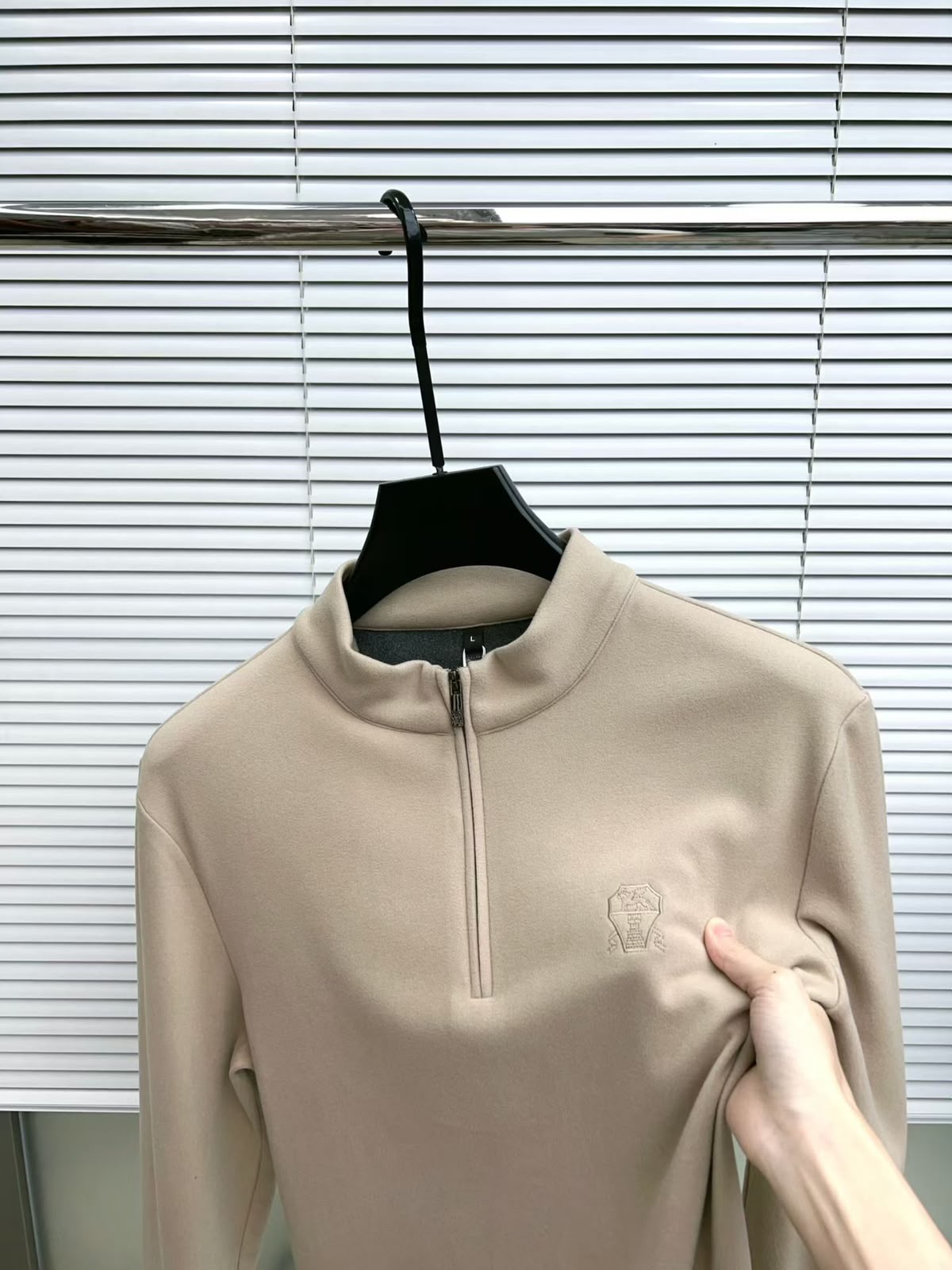Sweatshirt C-301