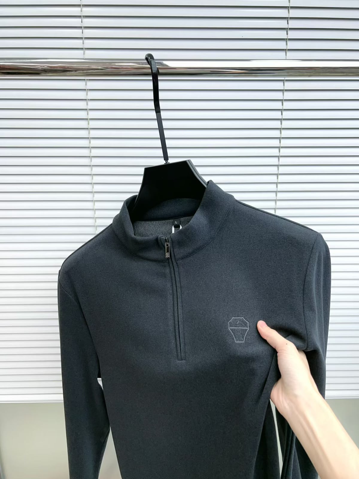 Sweatshirt C-301
